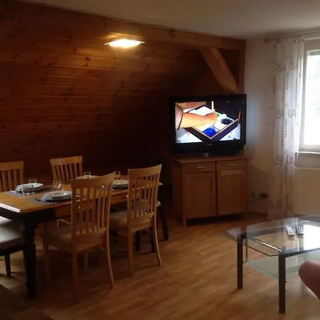 Alpen-Hostel Apartment Suedgrat Mit Motorradvermietung Memmingen Zewnętrze zdjęcie