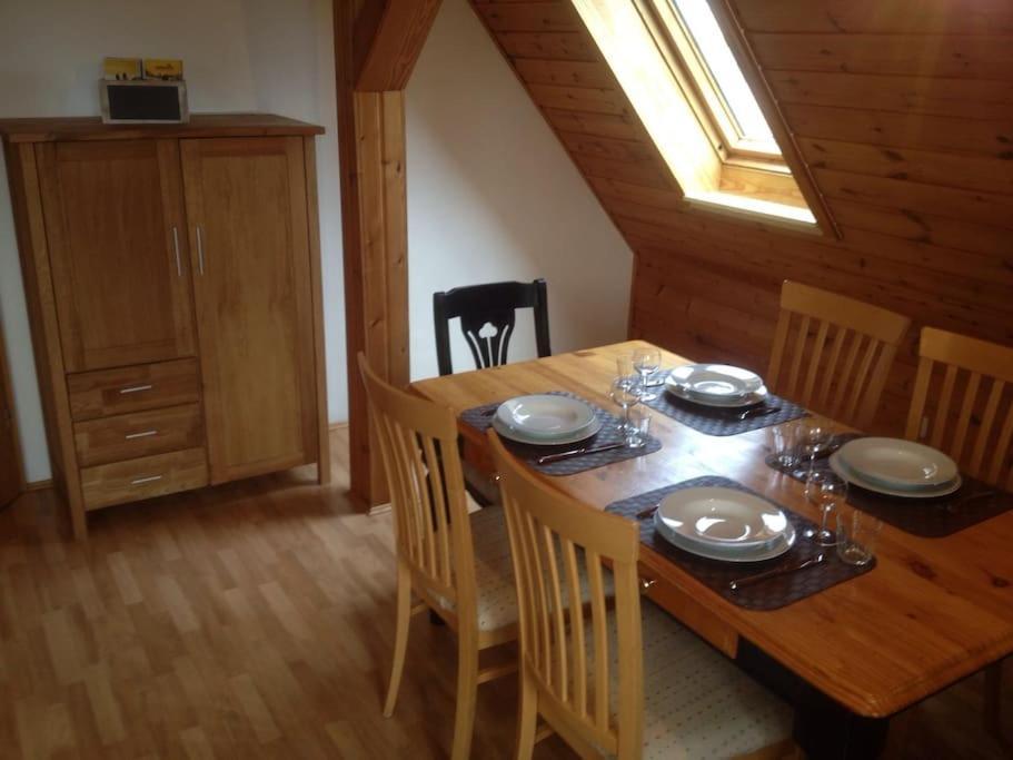 Alpen-hostel Suedgrat Mit Motorradvermietung * Memmingen