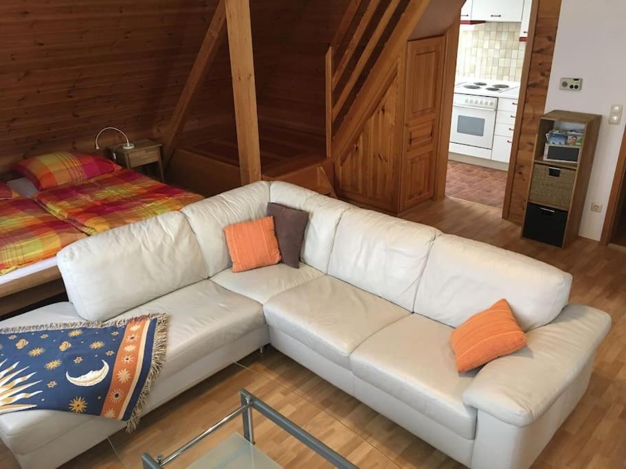 Alpen-hostel Suedgrat Mit Motorradvermietung
